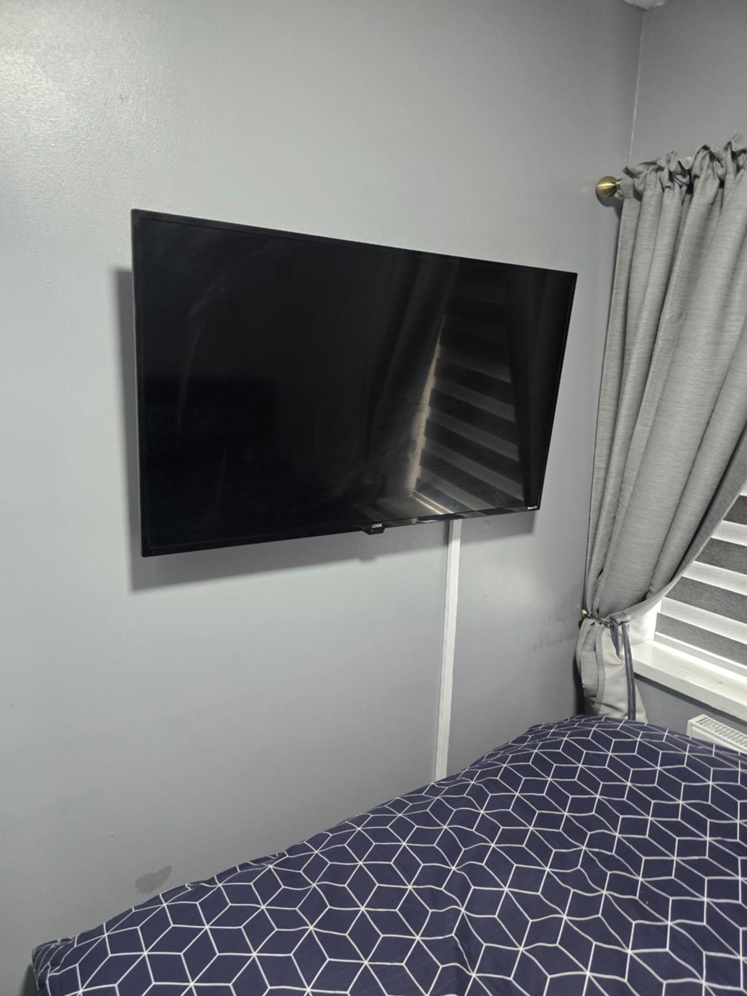 Manchester - House - Sleeps 6 - Parking - Garden Exterior foto