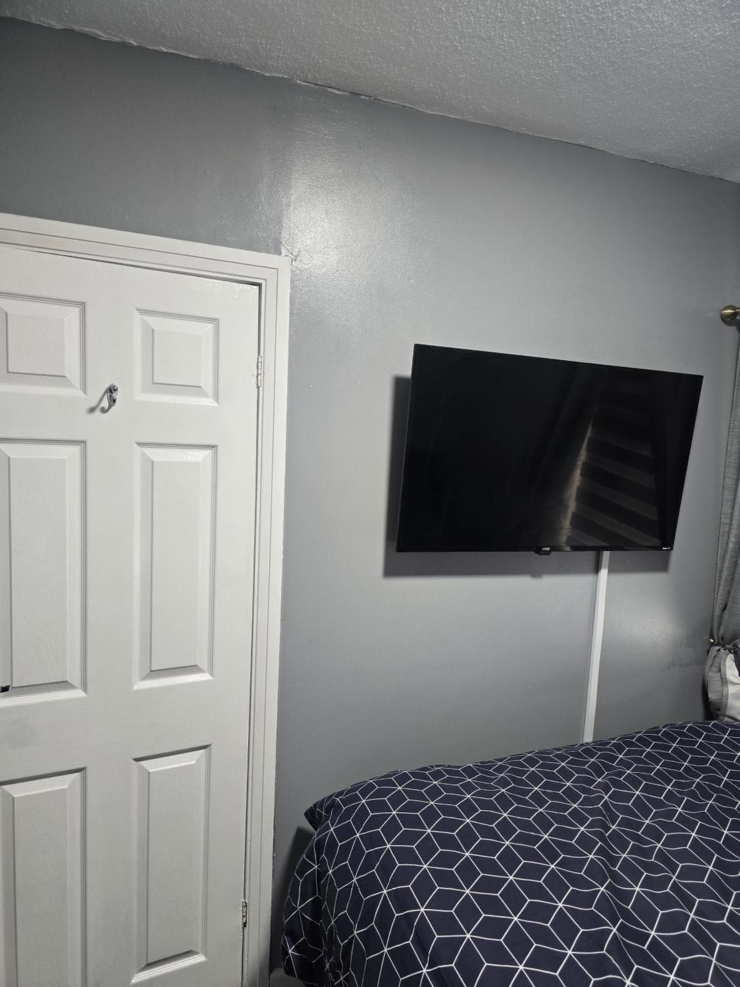 Manchester - House - Sleeps 6 - Parking - Garden Exterior foto